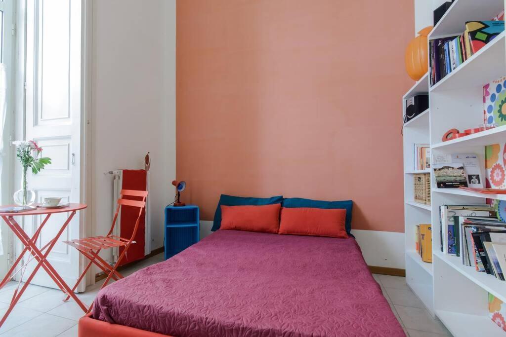 In The Heart Of Napoli Apartment Luaran gambar